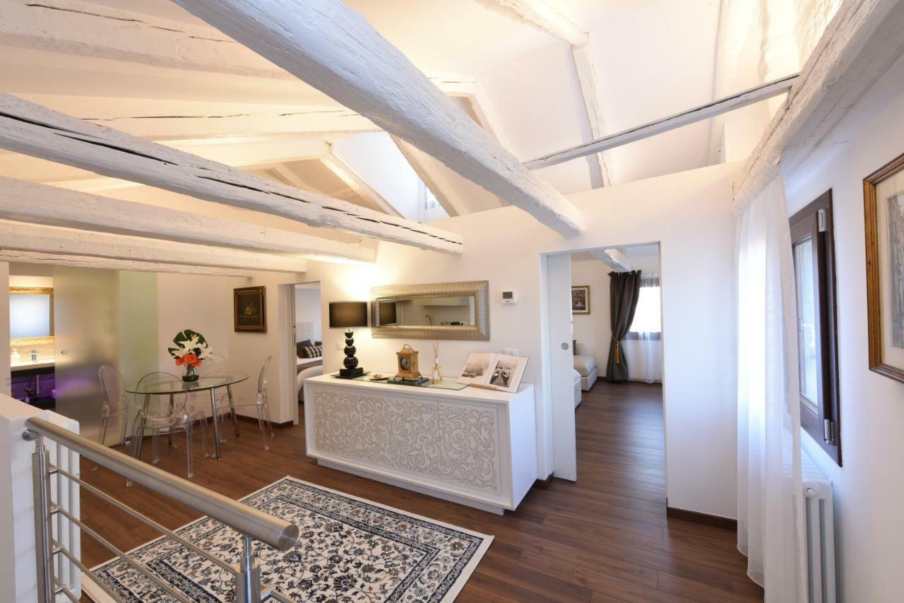 Sweet Apartment Frari Venedig Exteriör bild